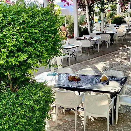 Bougainville Lemon Apartment Appartamento Sarandë